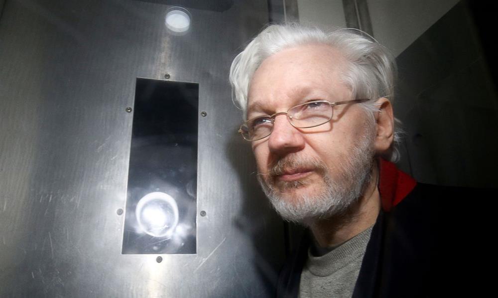 Assange, do WikiLeaks, fica mais próximo de extradição aos EUA