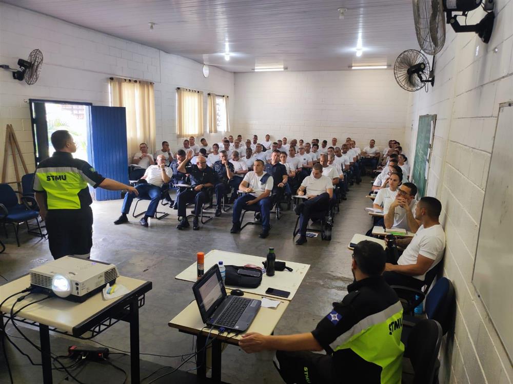 118 GCMs de Guarulhos iniciam formação para agentes da autoridade de trânsito
