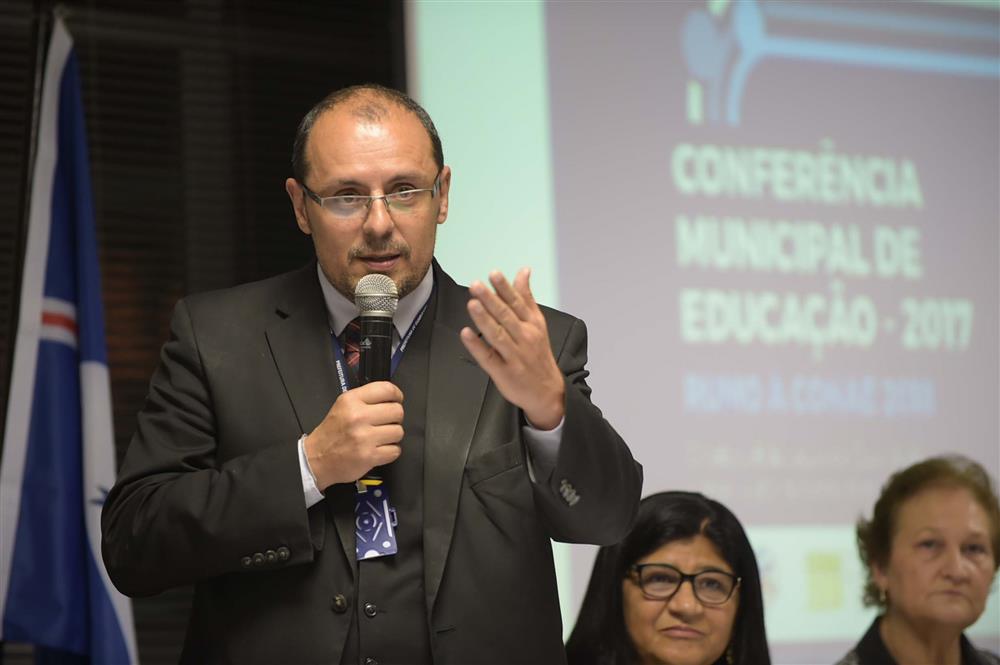 Prefeitura inicia Conferência Municipal de Educação