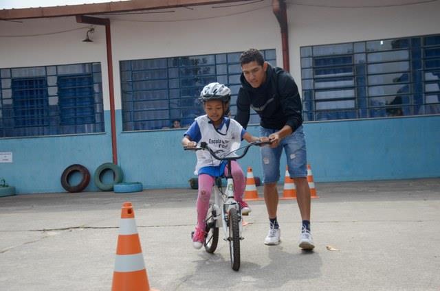 Escolas da Rede Municipal têm aulas de ciclismo