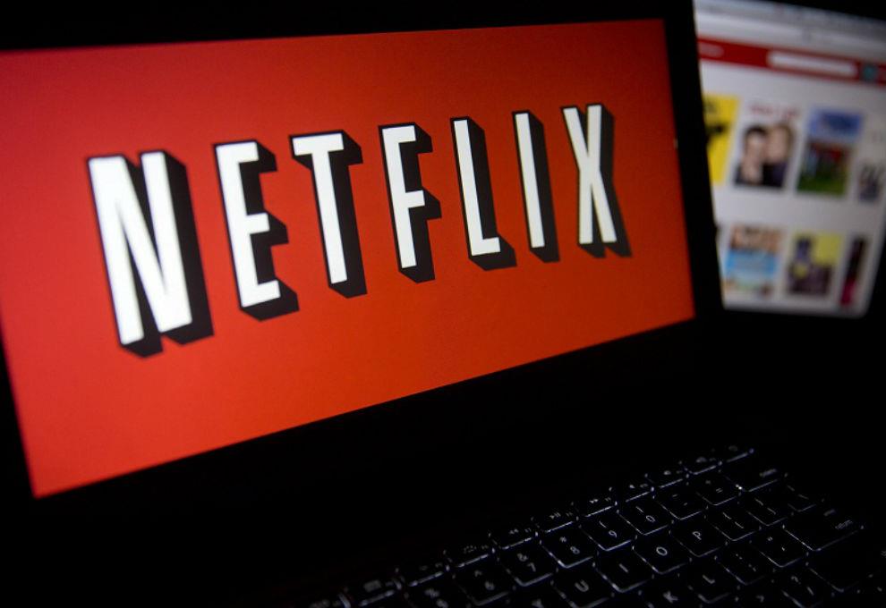 Tempo médio gasto assistindo à Netflix é superior ao de demais atividades